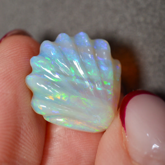 9.30ct Carved Opal Shell