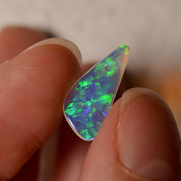 1.41ct Incredibly Vivid Crystal Shell