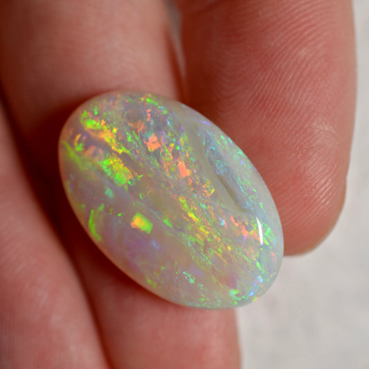 12.78ct Linear Pattern Crystal