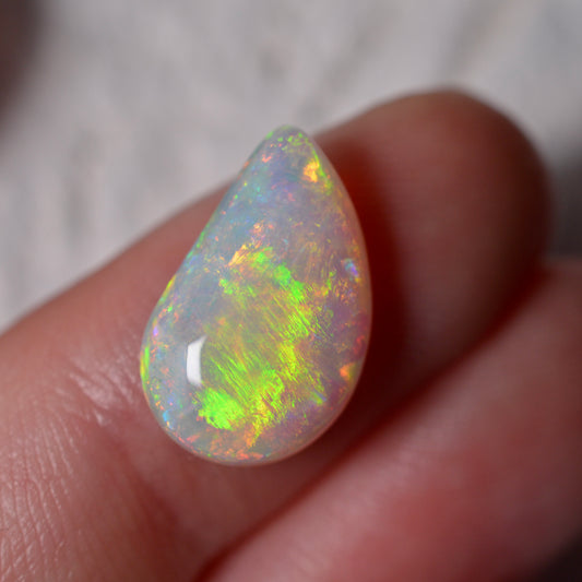 4.02ct Wavey Rainbow Drop