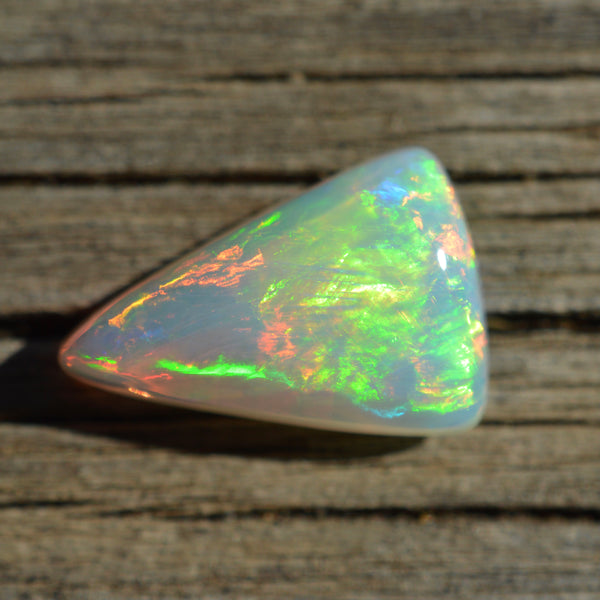 1.61ct Neon Triangle