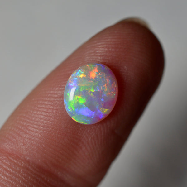 0.95ct Rainbow Pipe Crystal Oval