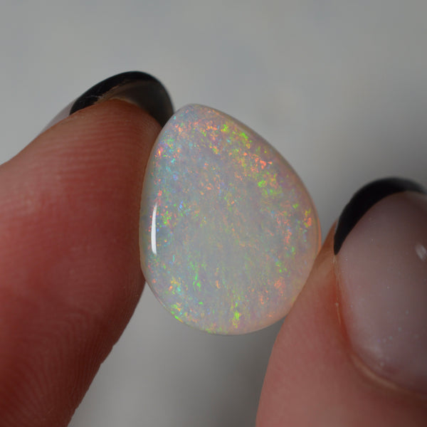 3.95ct White Rainbow Pastel Drop