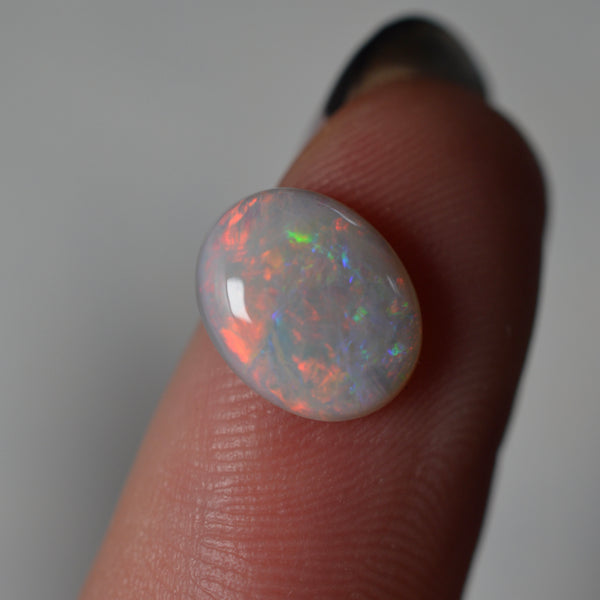 1.80ct Dark Rainbow Oval