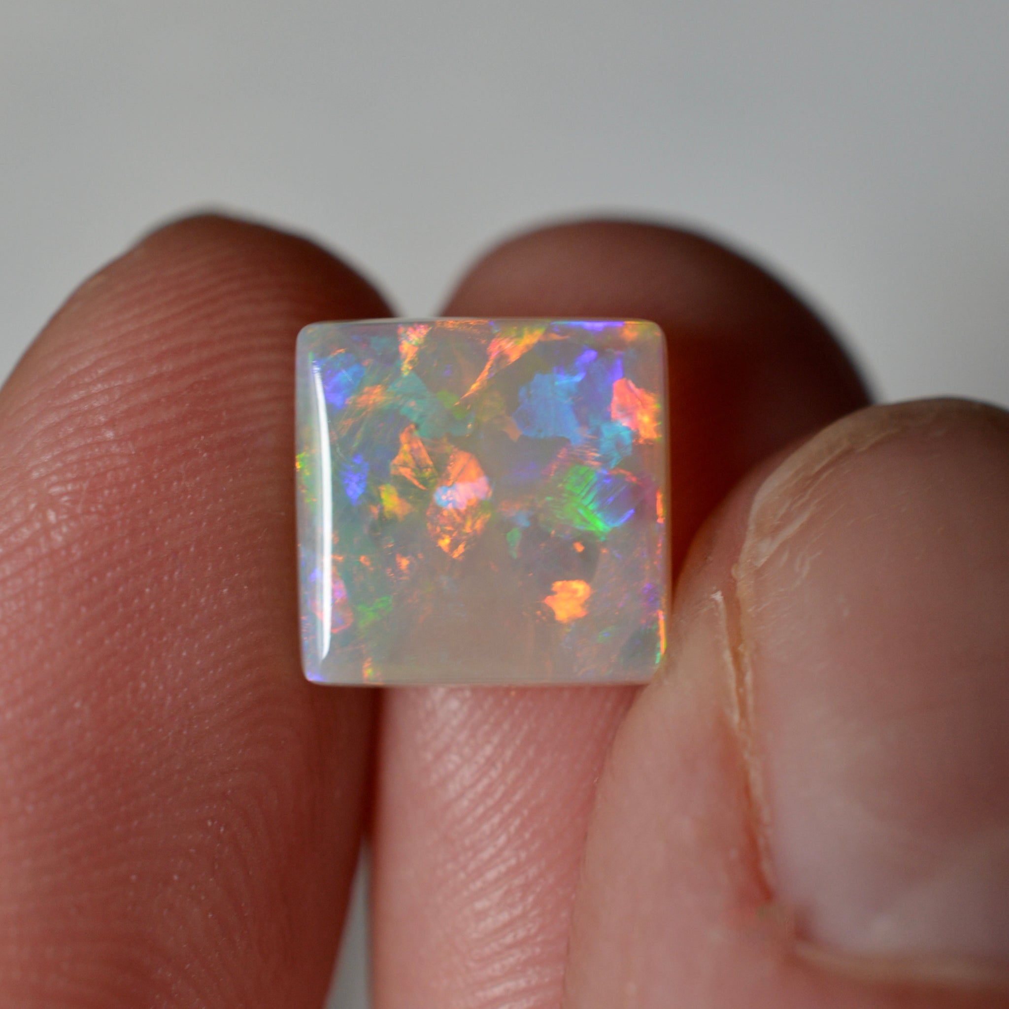 2.26ct Dark Crystal Rainbow Square