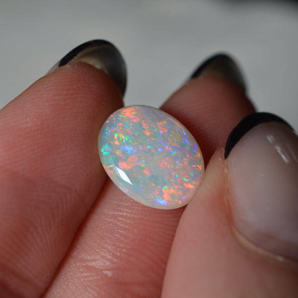 2.43ct Glitter Rainbow Oval