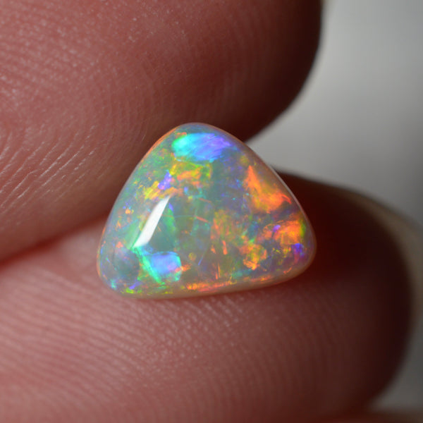 1.04ct Dark Rainbow Crystal (A++)