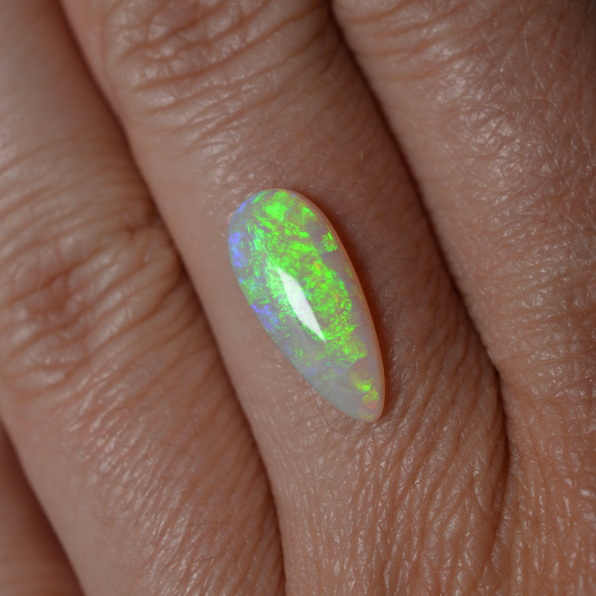 2.33ct Neon Drop