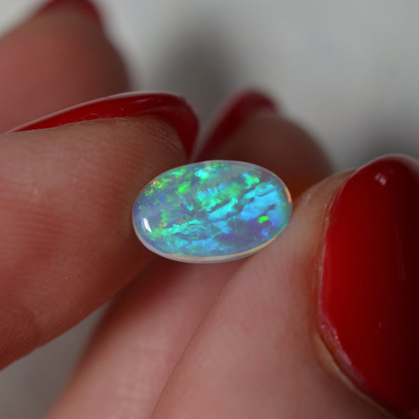 0.89ct Vivid Crystal Oval