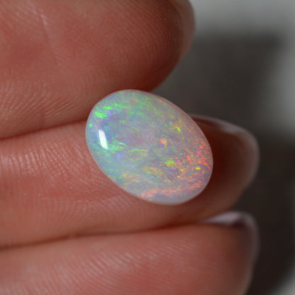 2.03ct Rainbow Ombre Crystal Oval