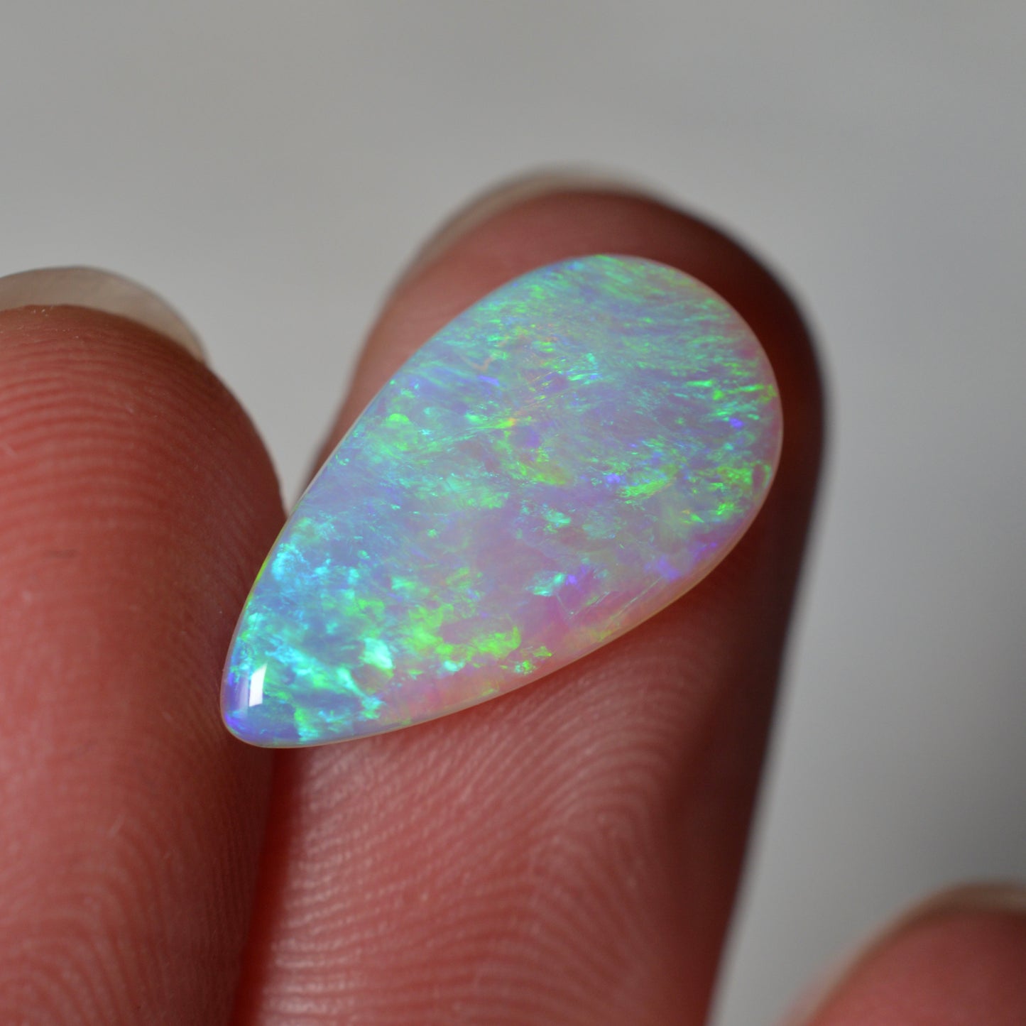 1.95ct Blue Crystal Drop