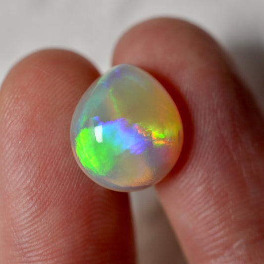 4.90ct Cat Eye Drop