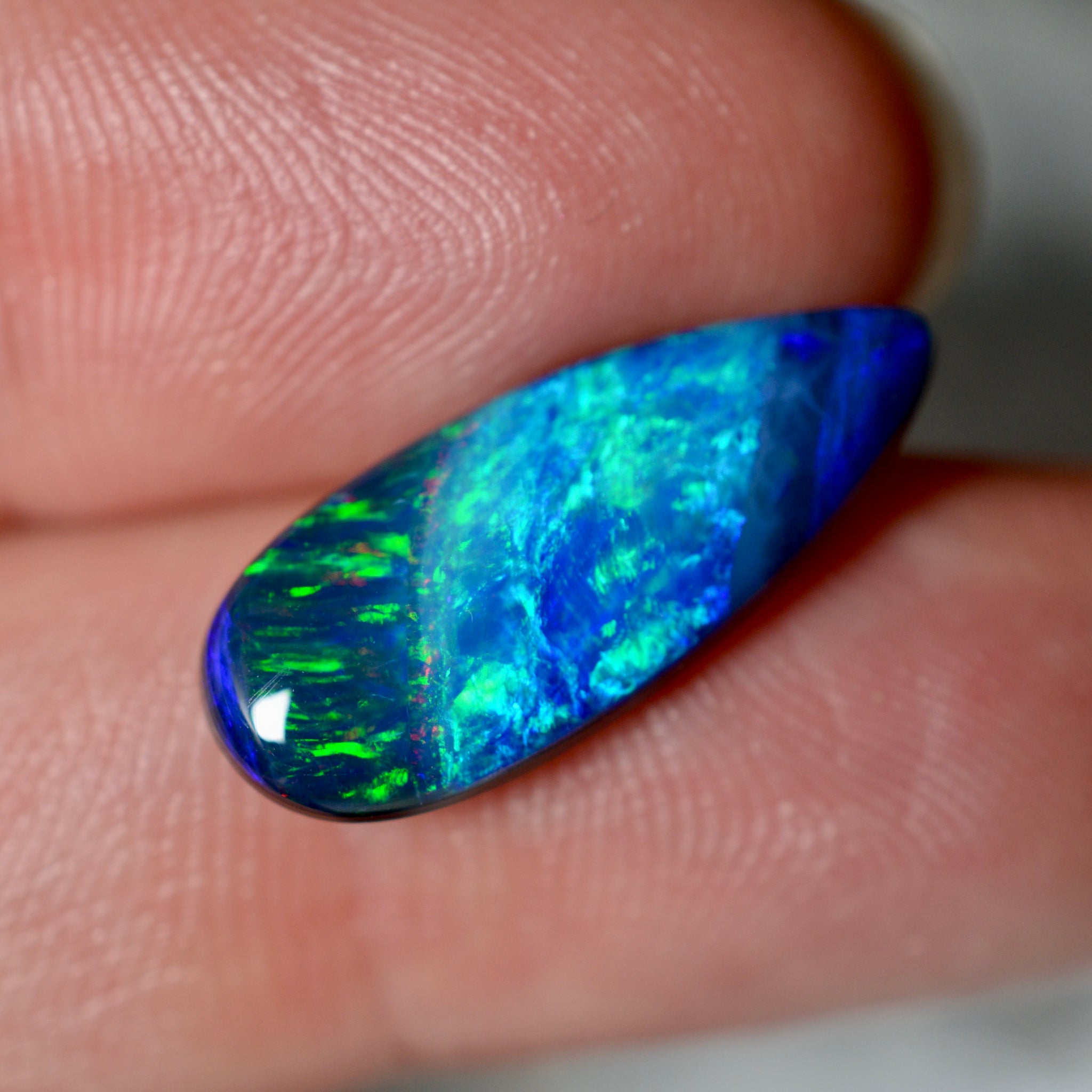 4.65ct Vivid Doublet Drop