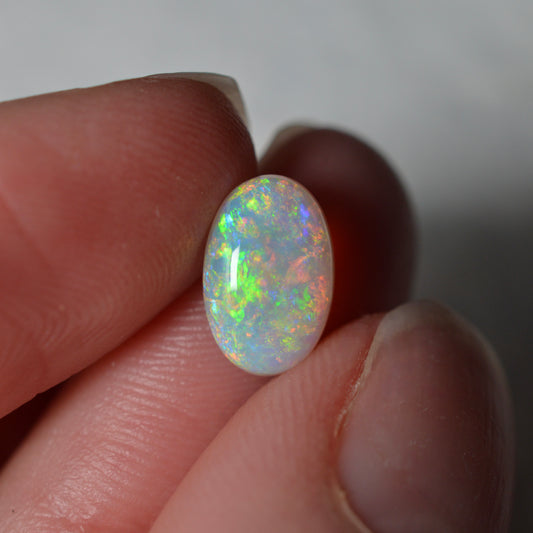 1.46ct Light Rainbow Oval