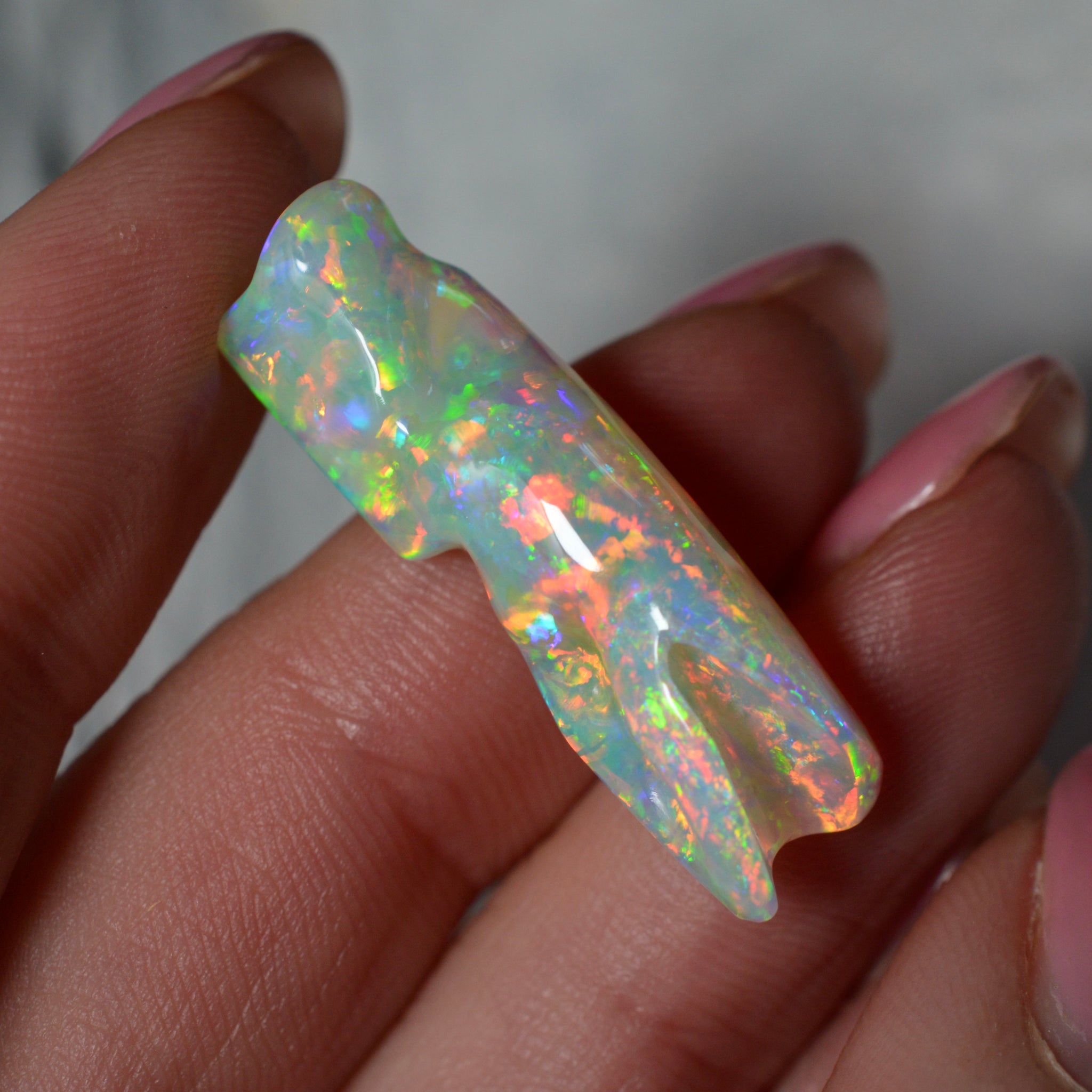 13.75ct A++ Gem Quality Rainbow Pipe