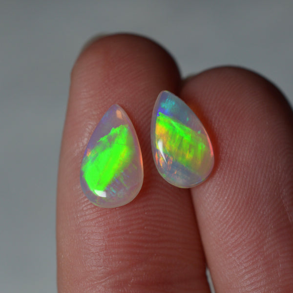 1.69ct Neon Symmetrical Drop Pair