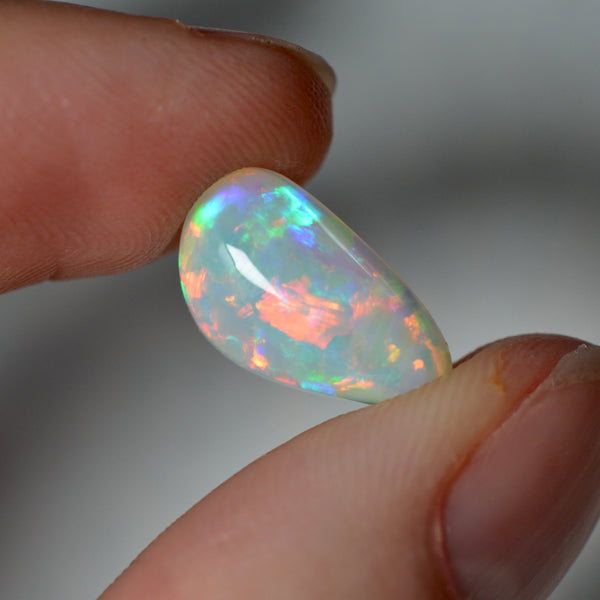 3.68ct Intense Rainbow Freefrom