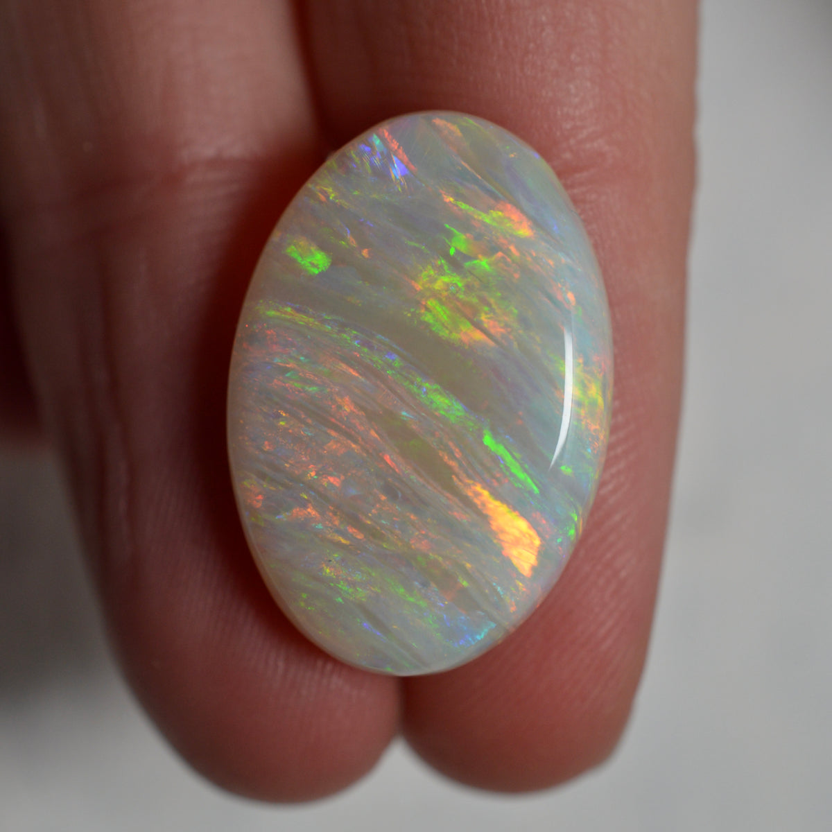 11.90ct White Rainbow Oval
