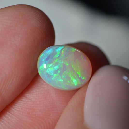 1.75ct Vivid Crystal Oval
