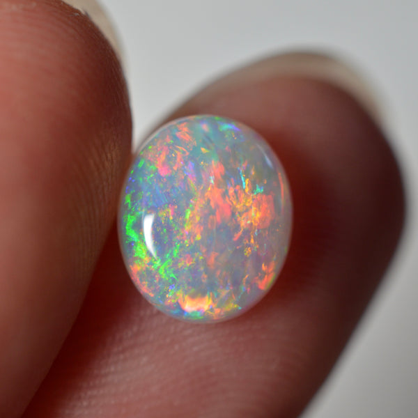 0.97ct Rainbow Crystal Oval