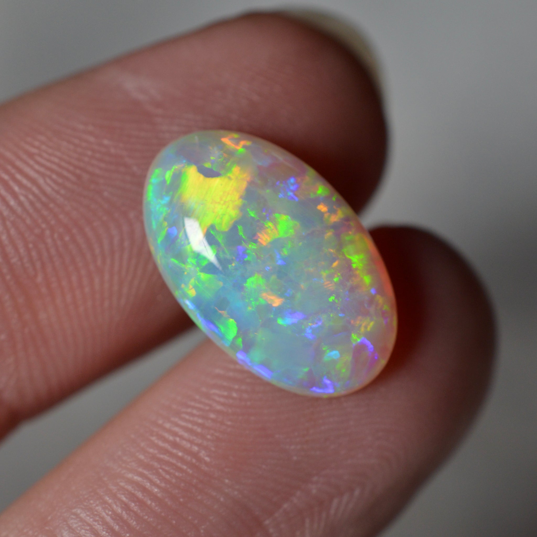 4.39ct Vivid Skin to Skin Crystal Oval