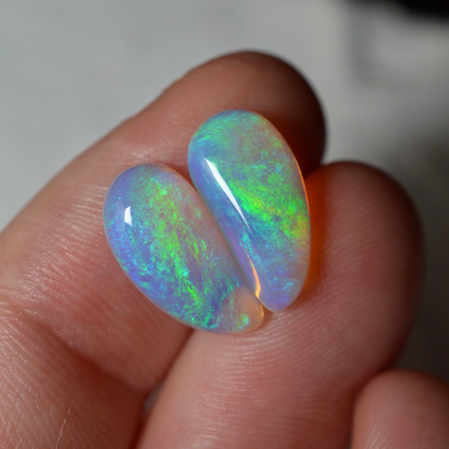 4.20ct Matching Water Droplet Pair