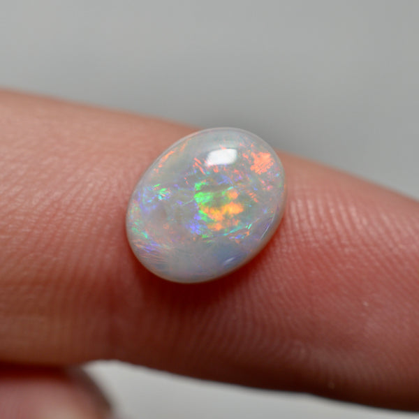 1.80ct Dark Rainbow Oval