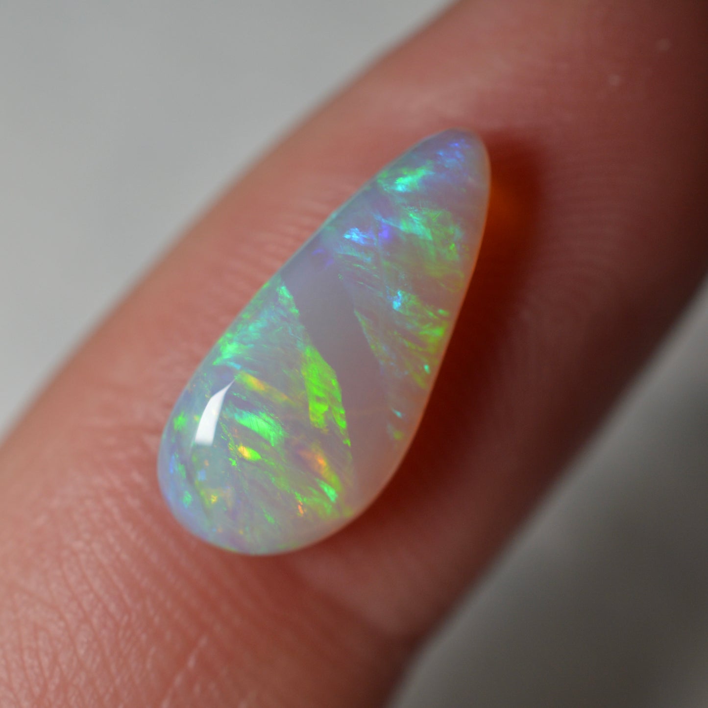 4.30ct Linear Pattern Pair