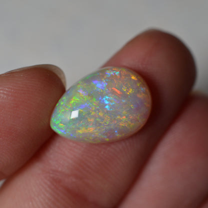 4.51ct Dark Crystal Rainbow Drop