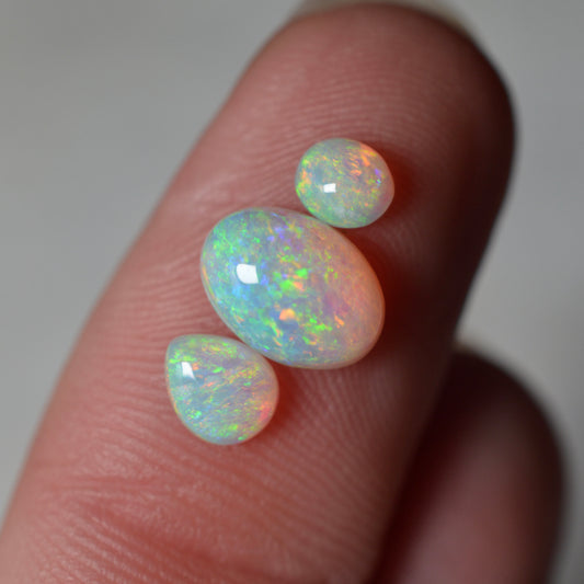 1.81ct Vivid Skin to Skin set