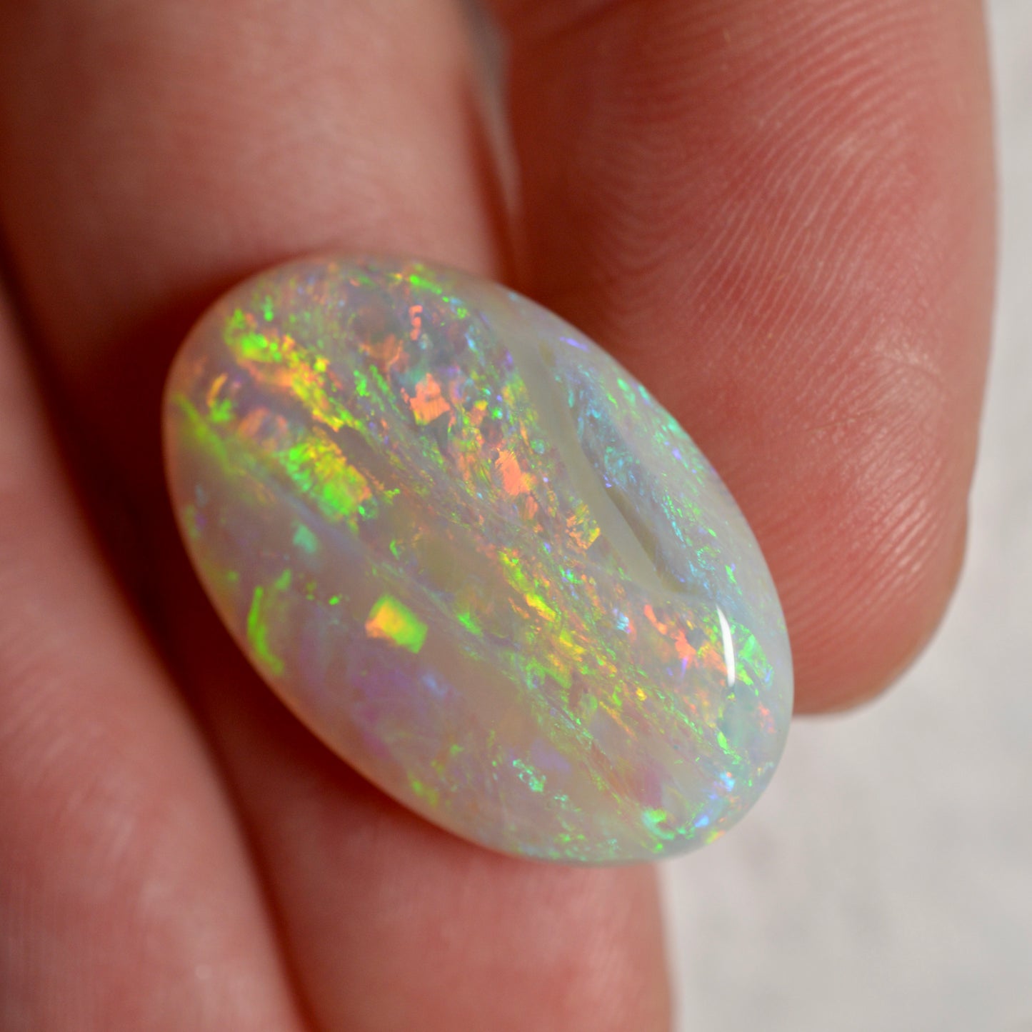 12.78ct Linear Pattern Crystal
