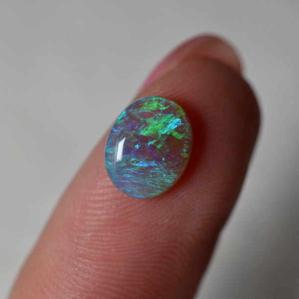 2.10ct Vivid Dark Crystal Oval (Lightning Ridge)