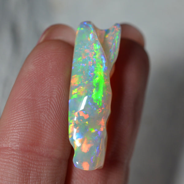 13.75ct A++ Gem Quality Rainbow Pipe