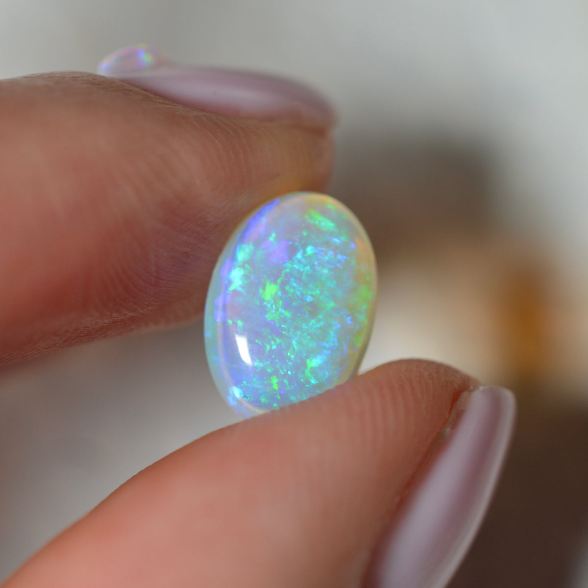 2.75ct Vivid Blue Crystal Oval