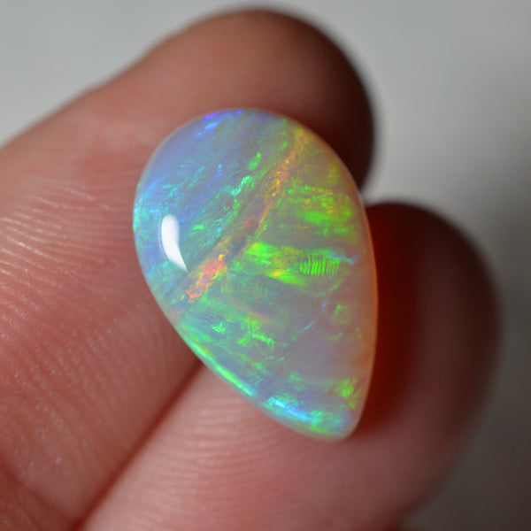 3.65ct Linear Patterned Crsytal Drop