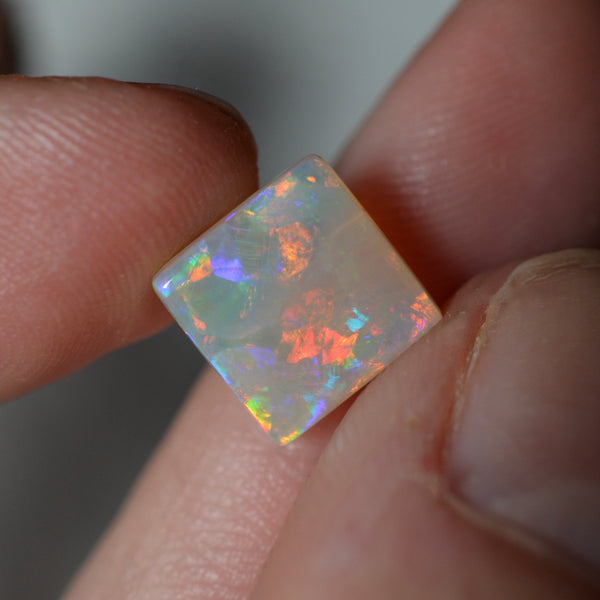 2.26ct Dark Crystal Rainbow Square