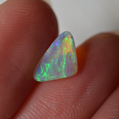 1.05ct Vivid Skin to Skin Crystal Triangular