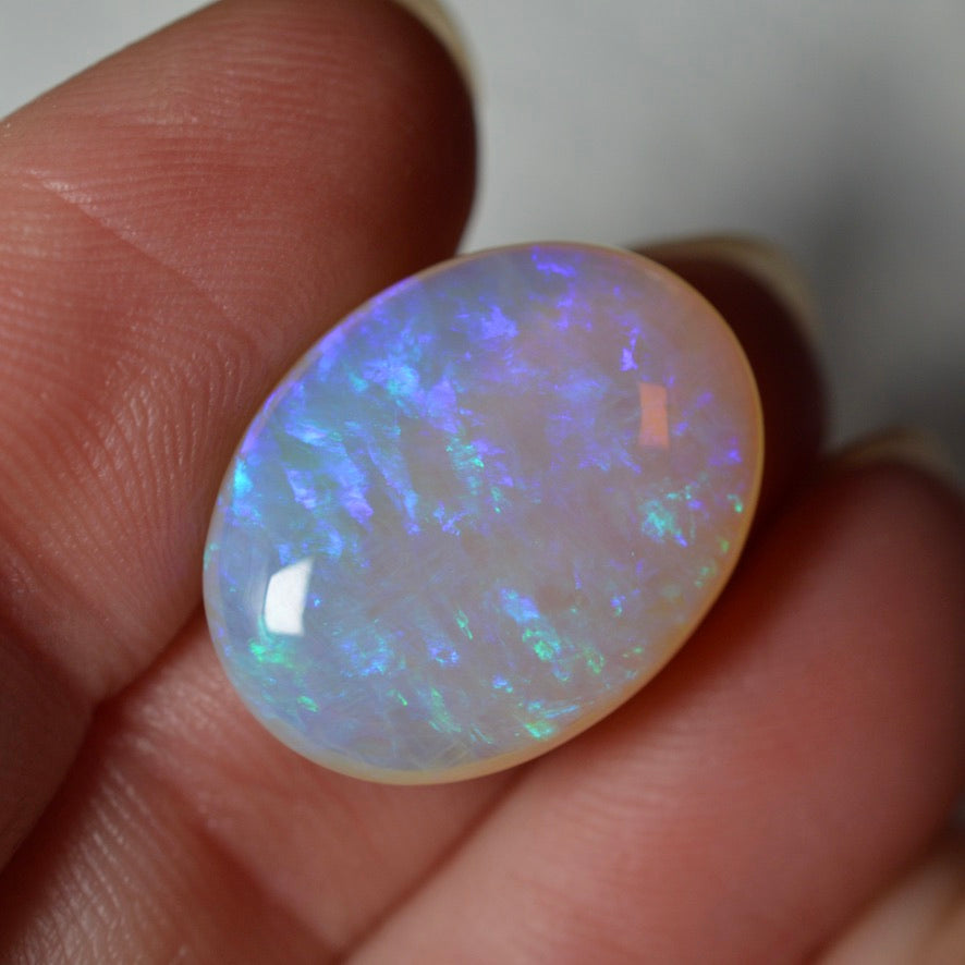 9.57ct Blue Green Crystal Oval