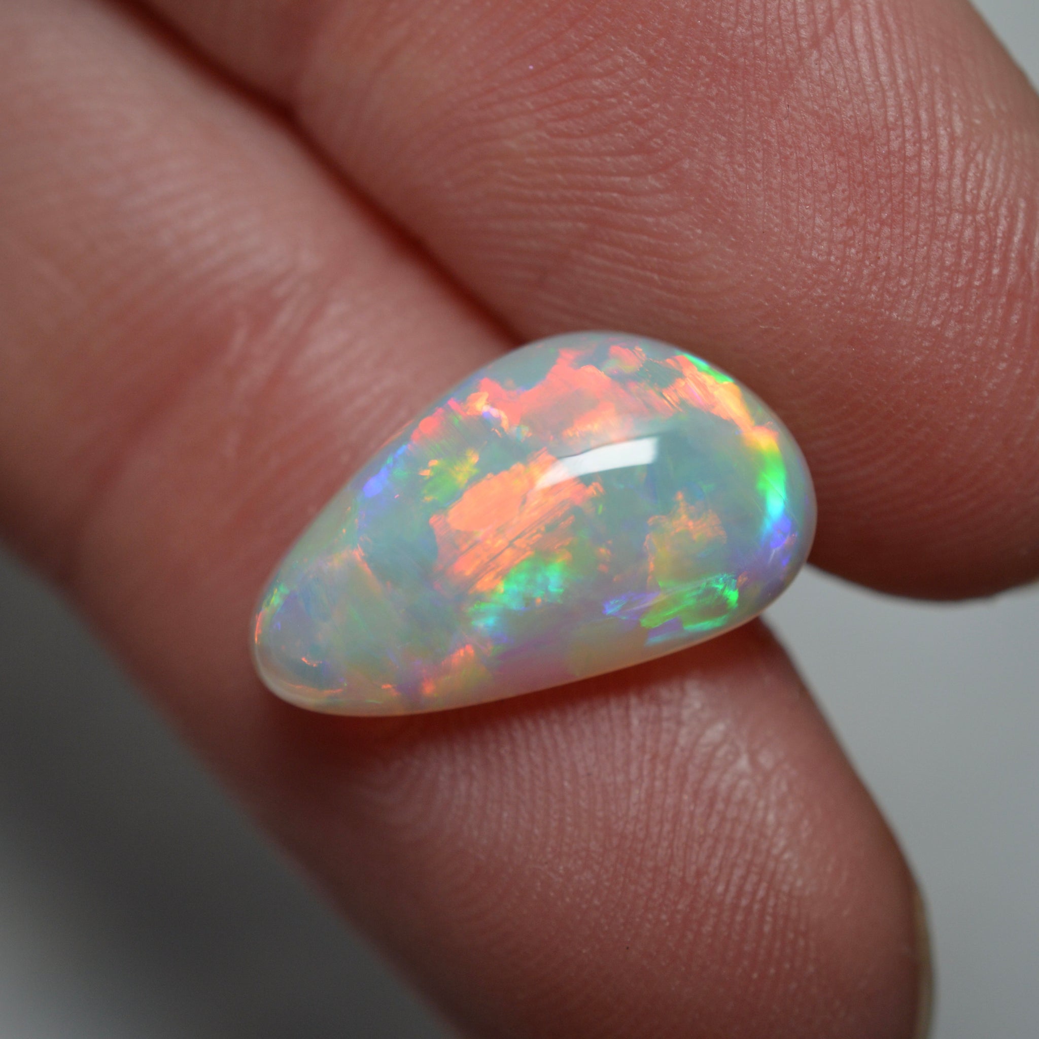 3.68ct Intense Rainbow Freefrom