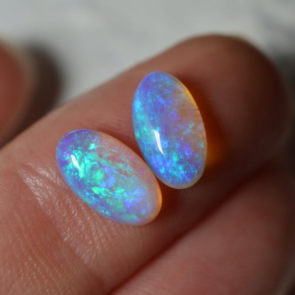 2.61ct Vivid Blue|Purple Crystal Oval Pair