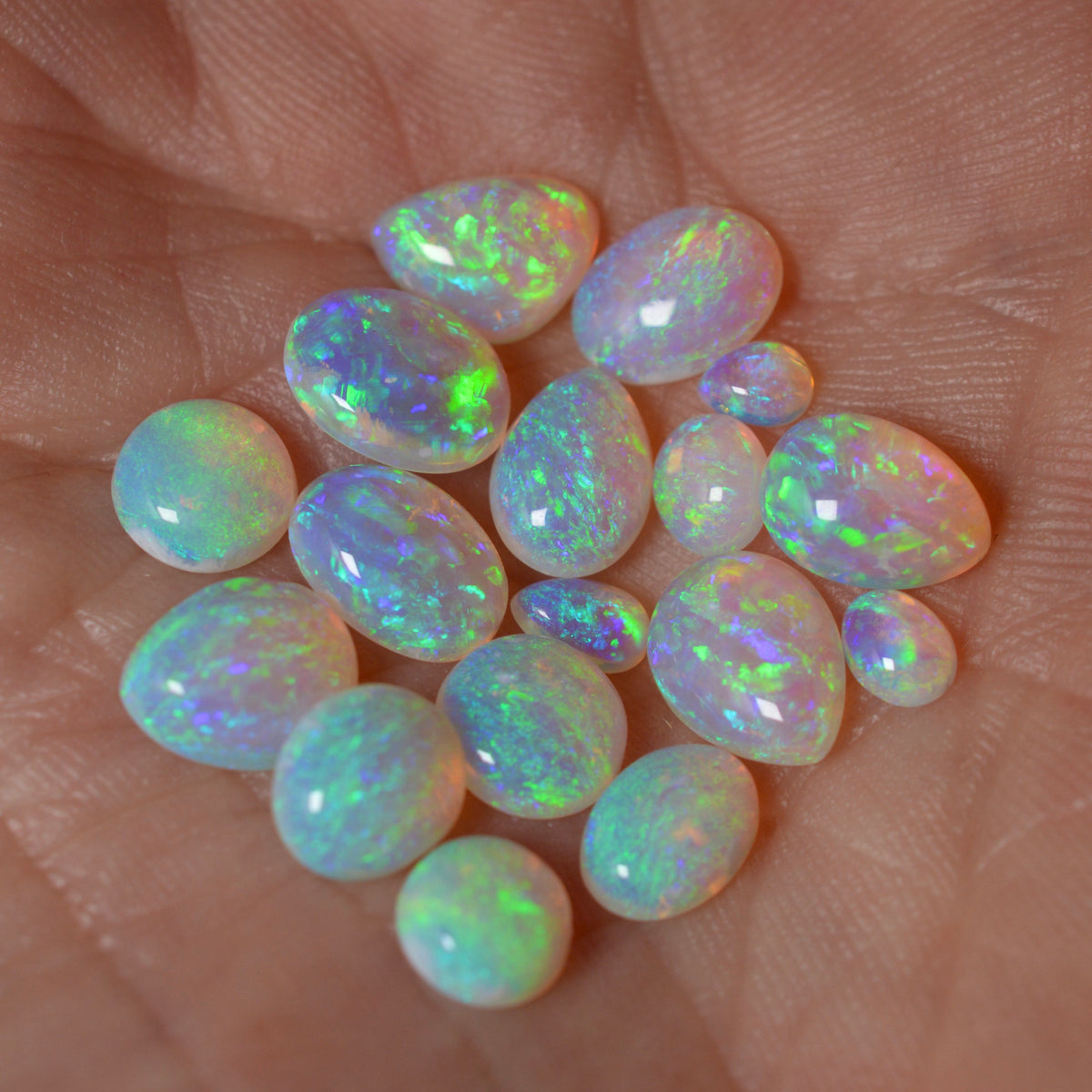 11.85ct Vivid Full Pipe Crystal Parcel