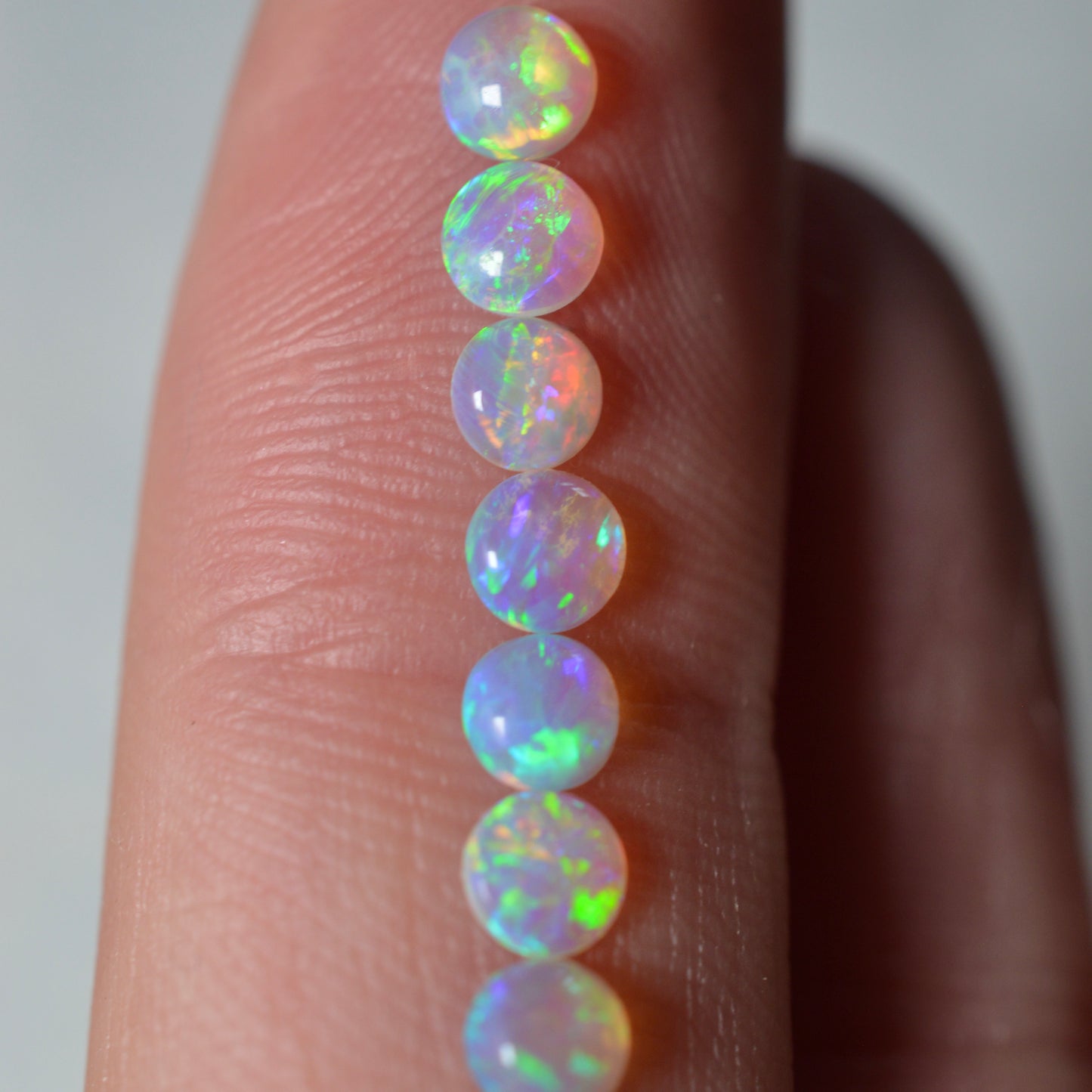 1.75ct Vibrant Crystal Rounds (11)