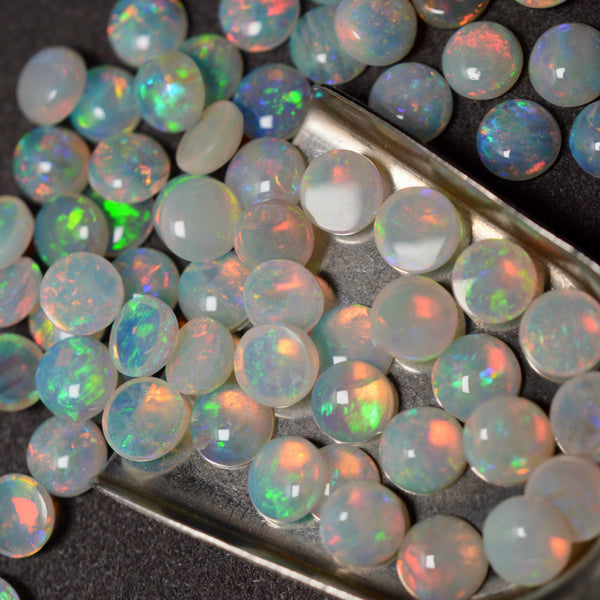 3mnm-3.9mm Rounds - By the Carat
