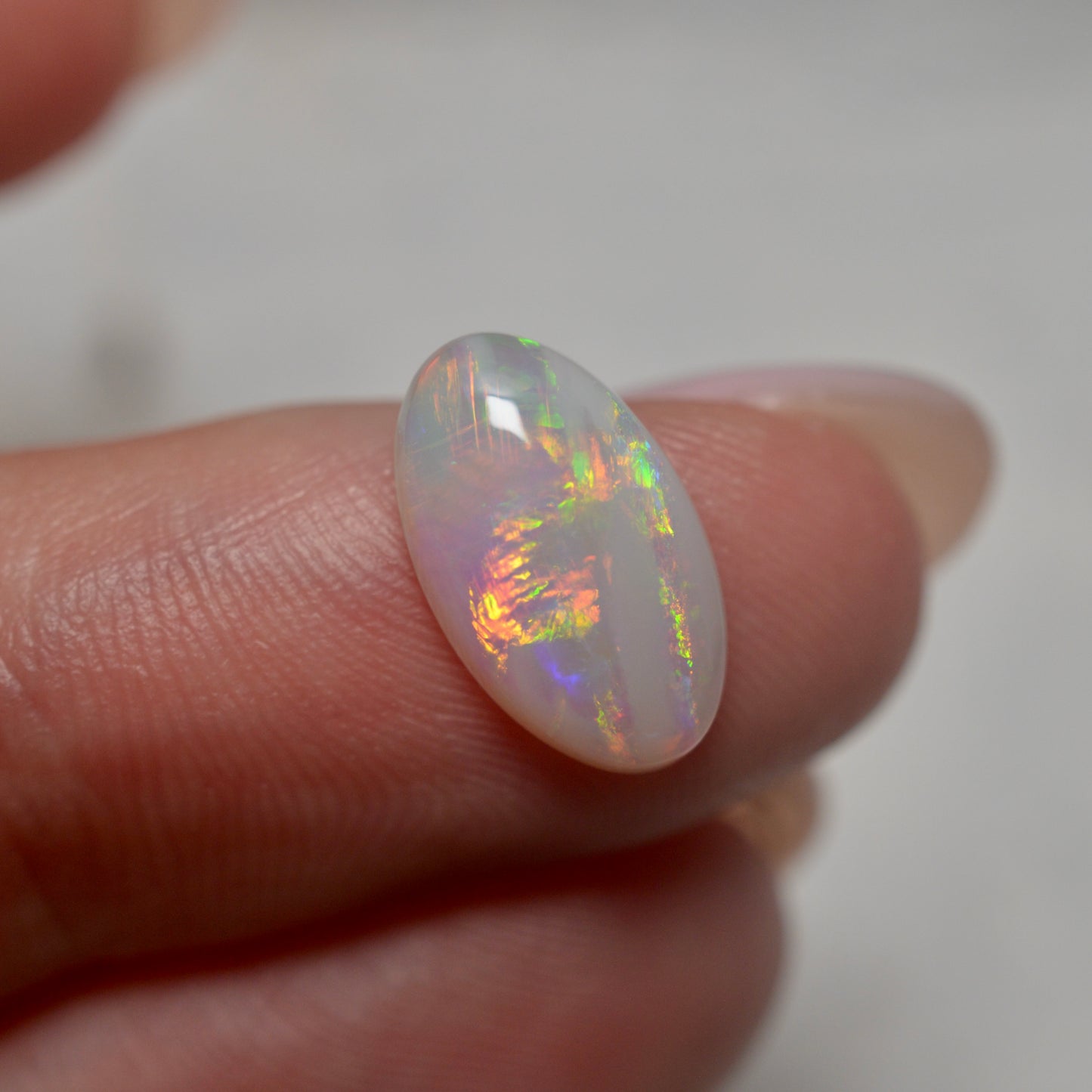 2.16ct Unique Purple & Gold Oval