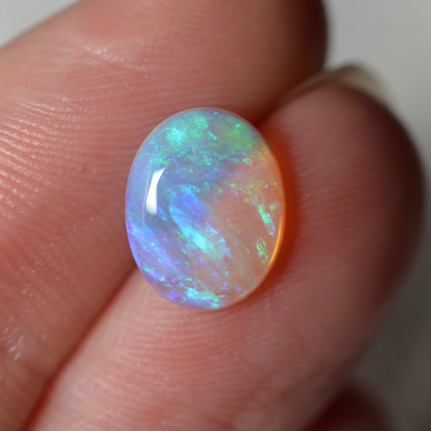 1.30ct Vivid Crystal Oval