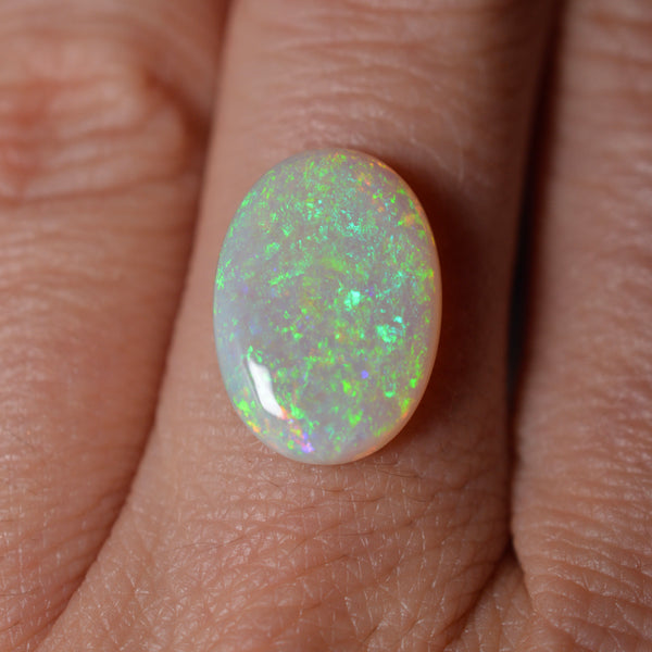 4.33ct Green Glitter Oval