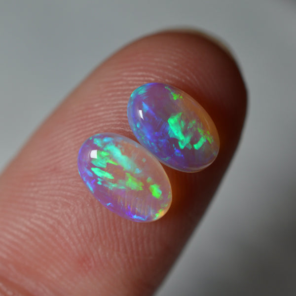 1.90ct Vivid Blue Crystal Set