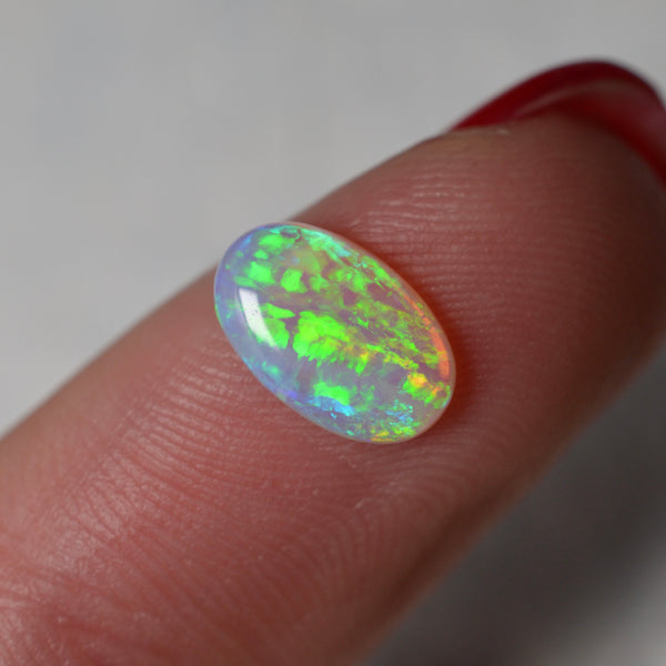 0.89ct Vivid Crystal Oval