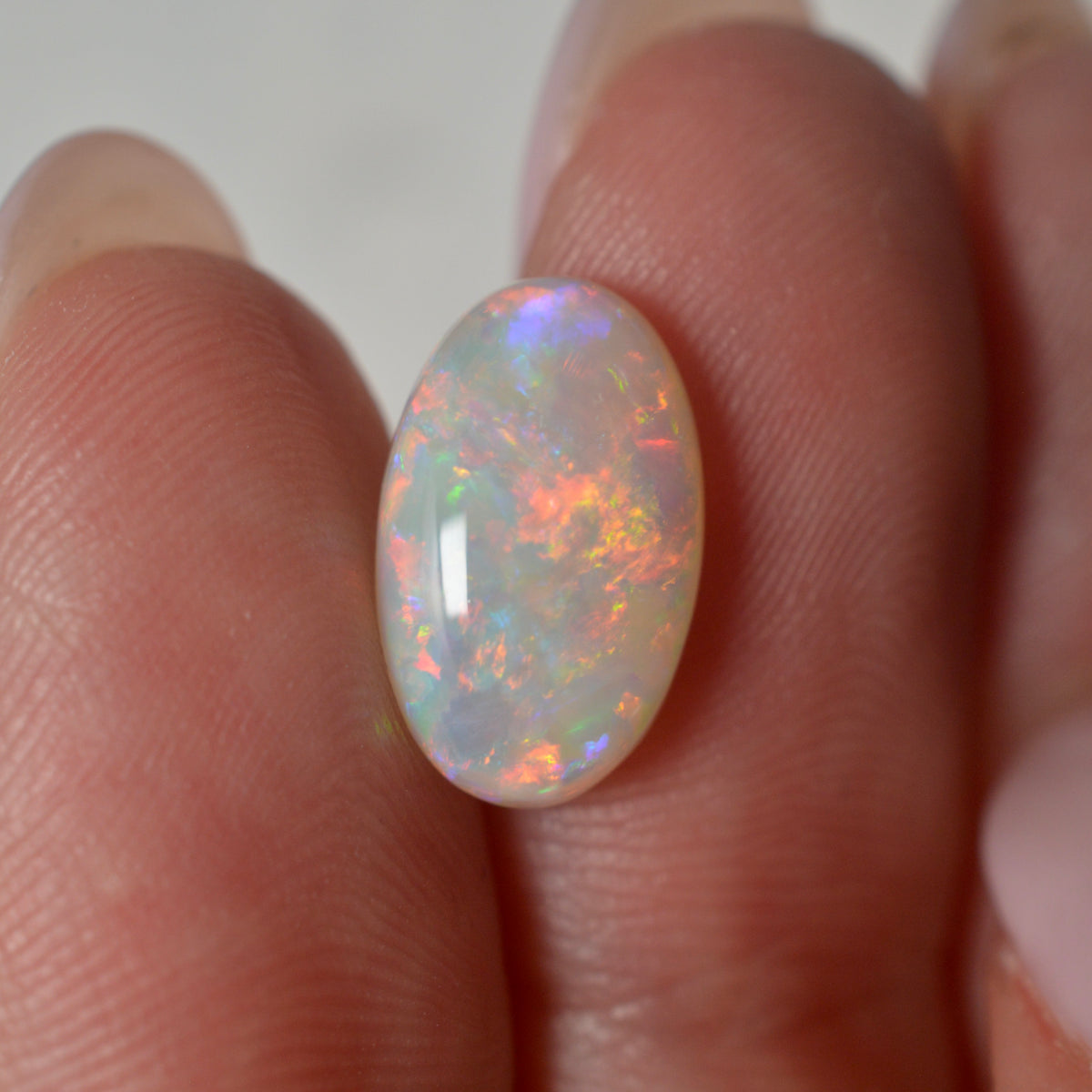 3.07ct Pastel Rainbow Oval