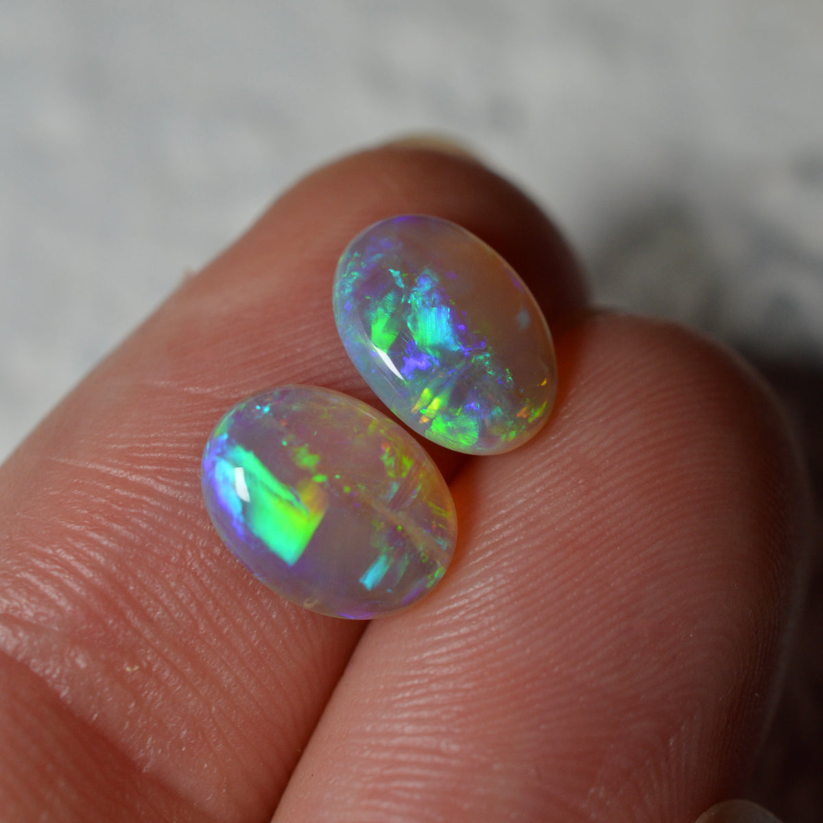2.41ct Vivid (High Grade) Oval Pair